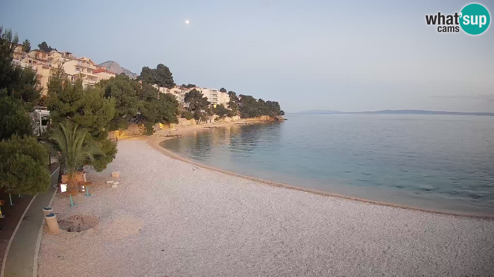 Webcam Spiaggia Lučica Brela – Vista live sulla costa adriatica