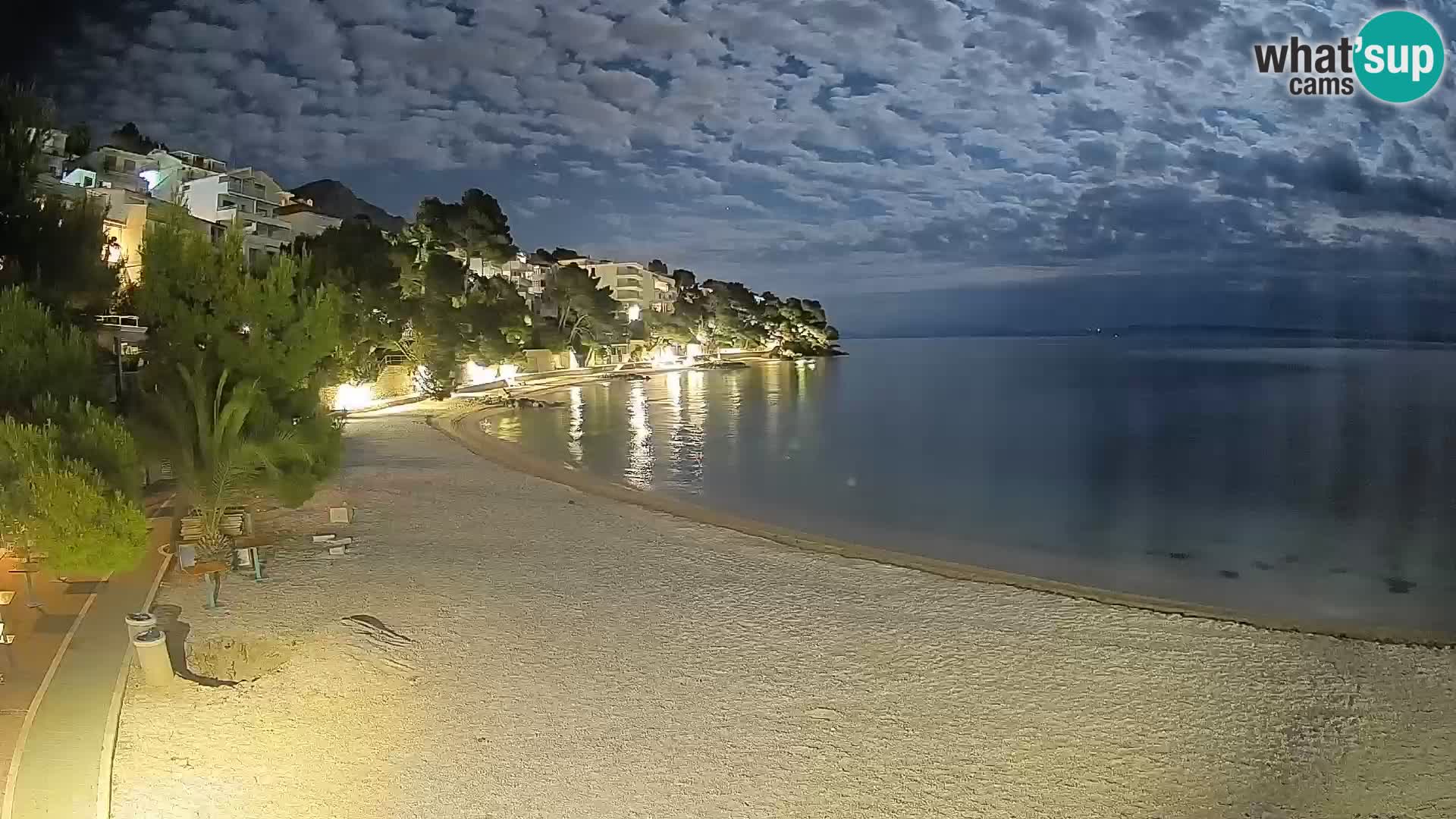 Webcam Lučica Beach Brela – Live View from the Adriatic Coast