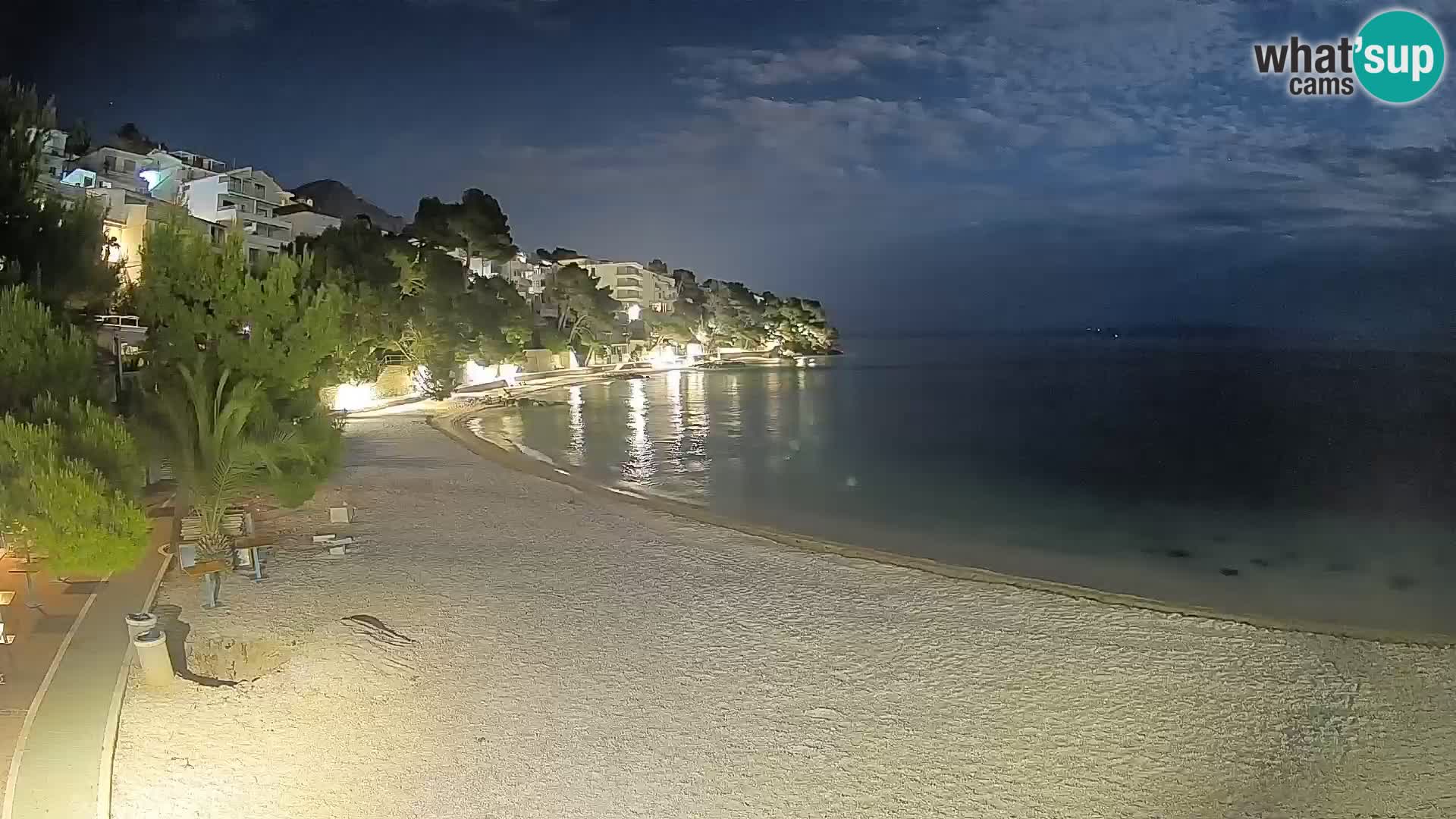 Webcam Lučica Strand Beach Brela – Liveblick von der Adriaküste