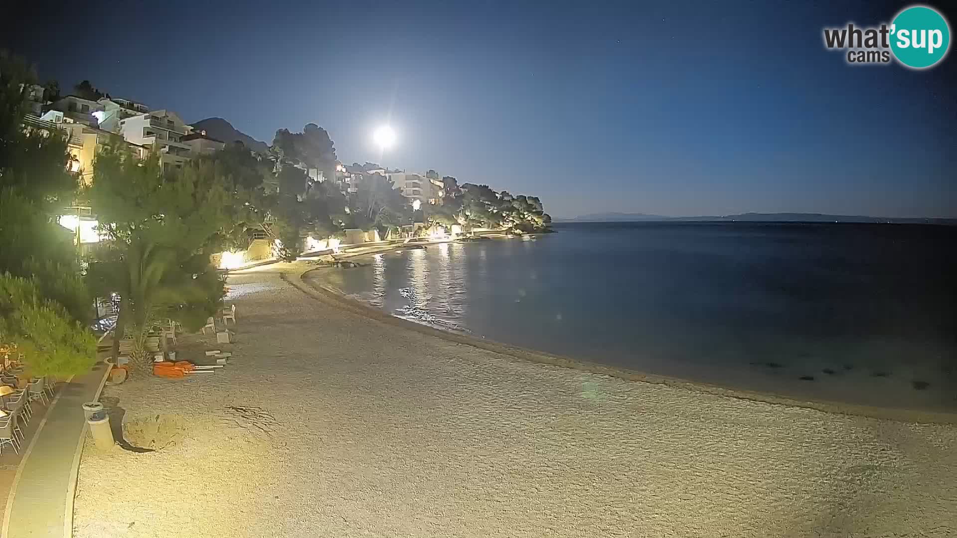 Webcam Spiaggia Lučica Brela – Vista live sulla costa adriatica