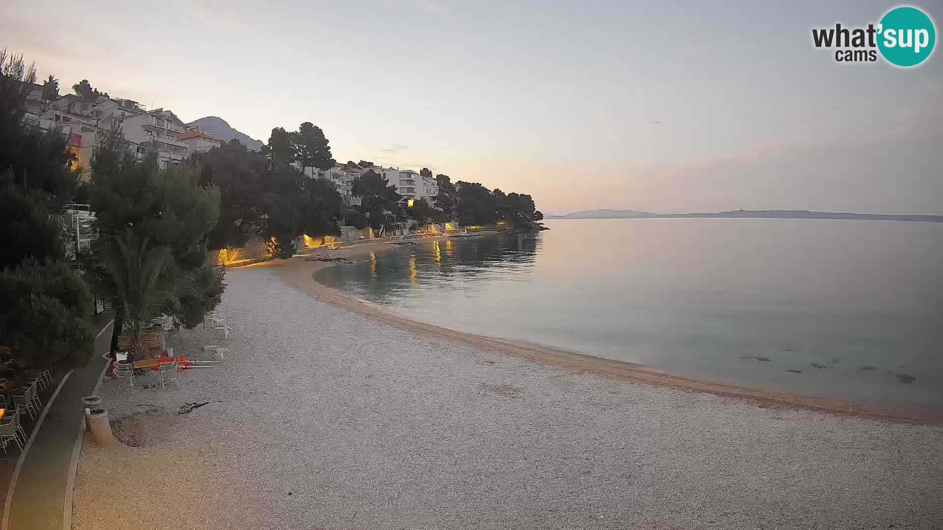 Webcam Lučica Strand Beach Brela – Liveblick von der Adriaküste