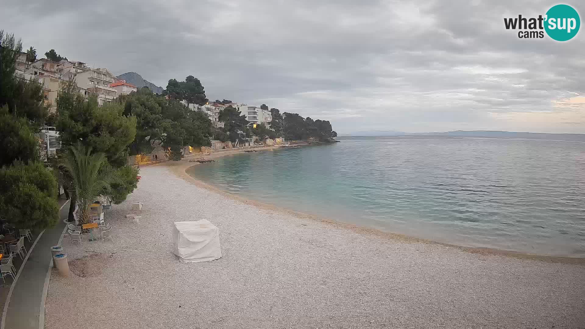 Webcam Lučica Strand Beach Brela – Liveblick von der Adriaküste