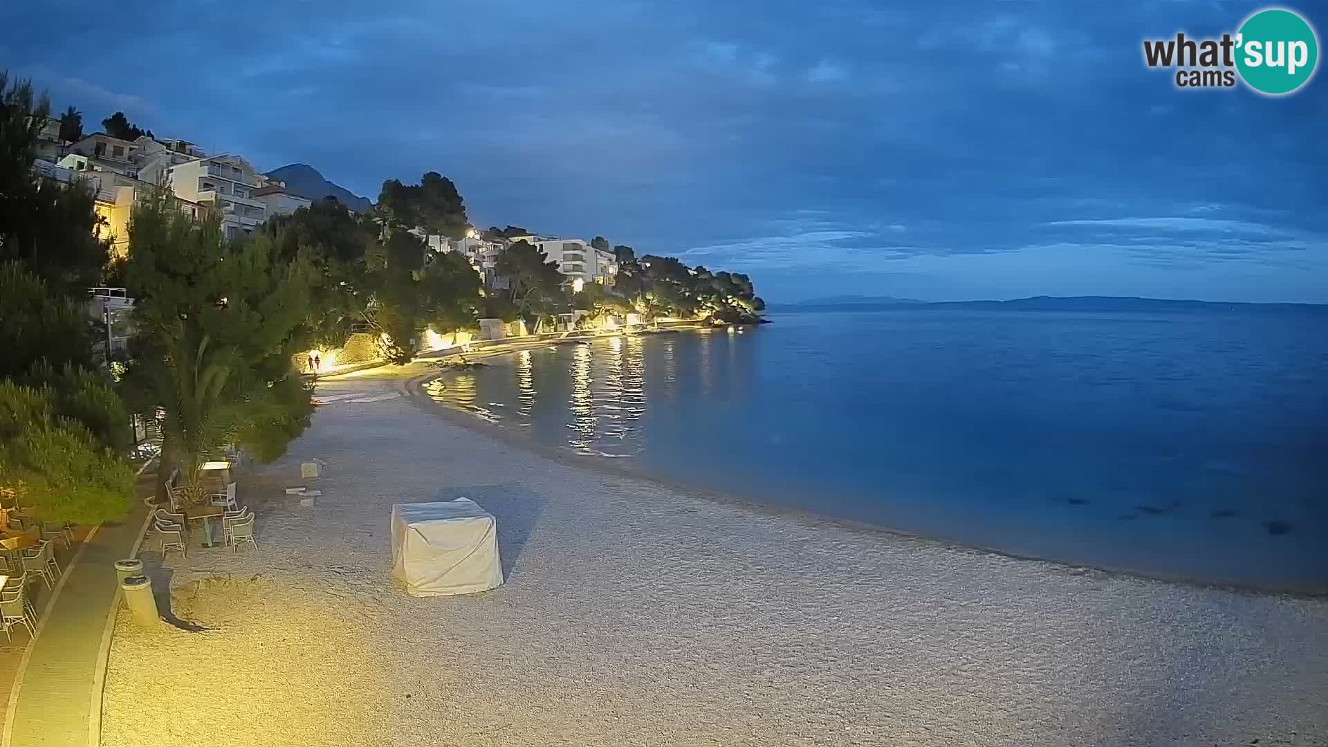 Webcam Plage Lučica Brela – Vue en direct sur la côte adriatique