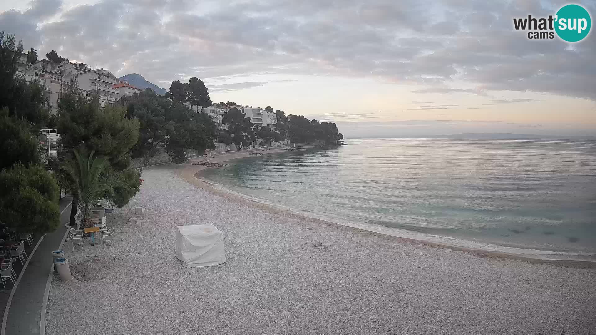 Webcam Plage Lučica Brela – Vue en direct sur la côte adriatique