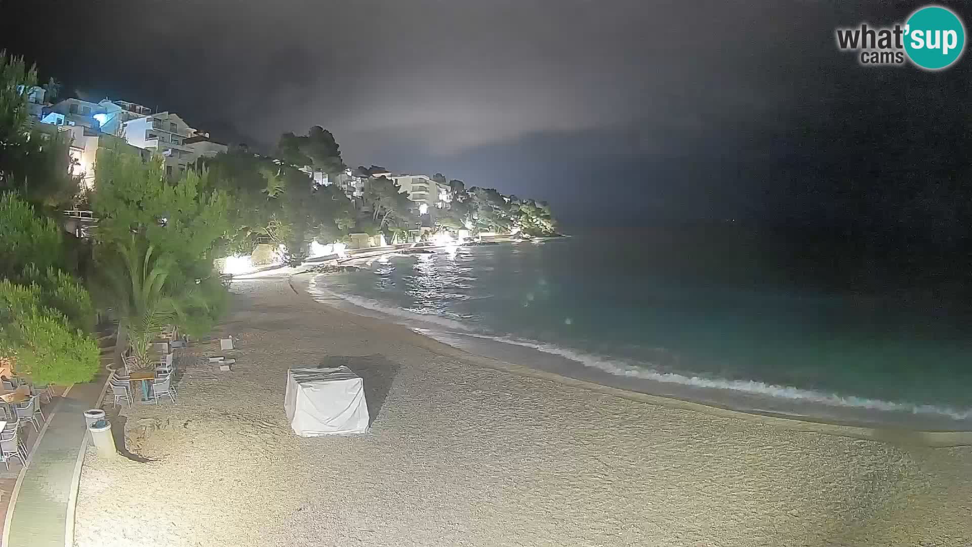 Webcam Spiaggia Lučica Brela – Vista live sulla costa adriatica