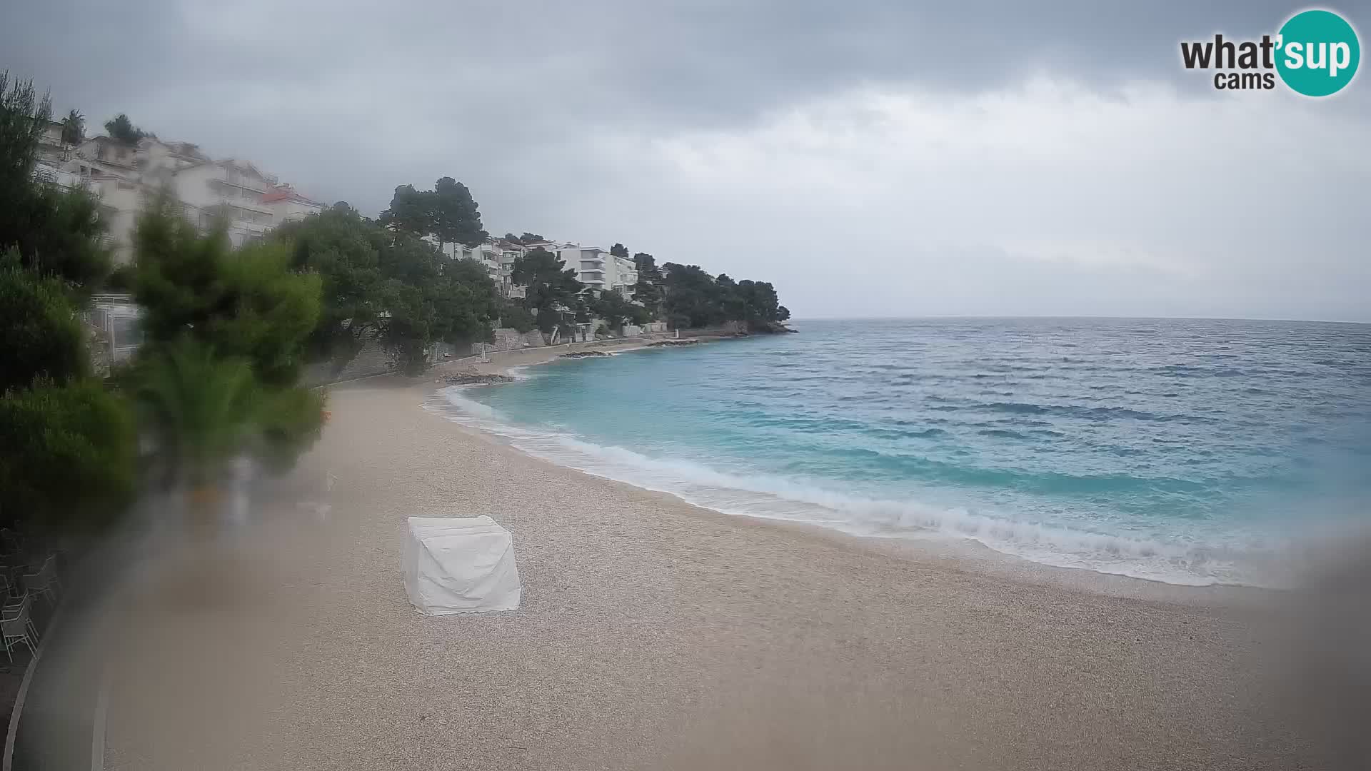 Webcam Plage Lučica Brela – Vue en direct sur la côte adriatique
