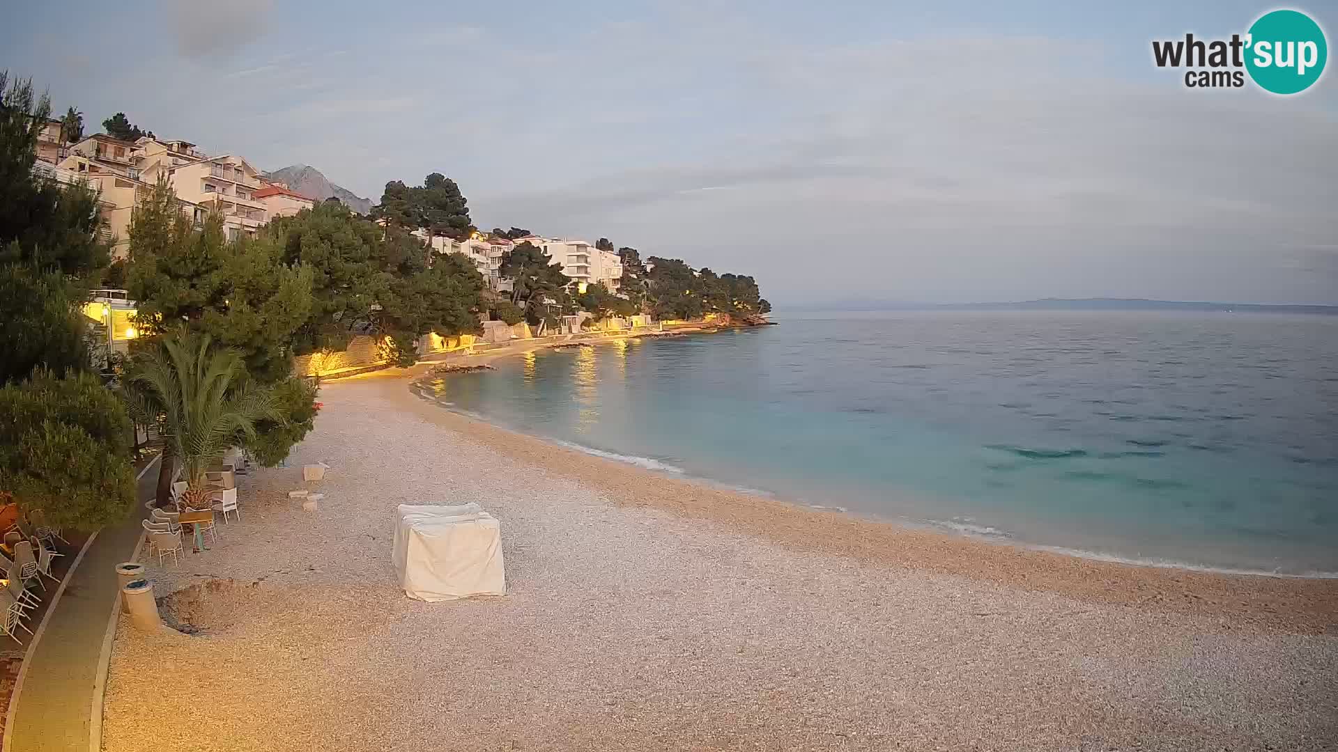 Webcam Plage Lučica Brela – Vue en direct sur la côte adriatique