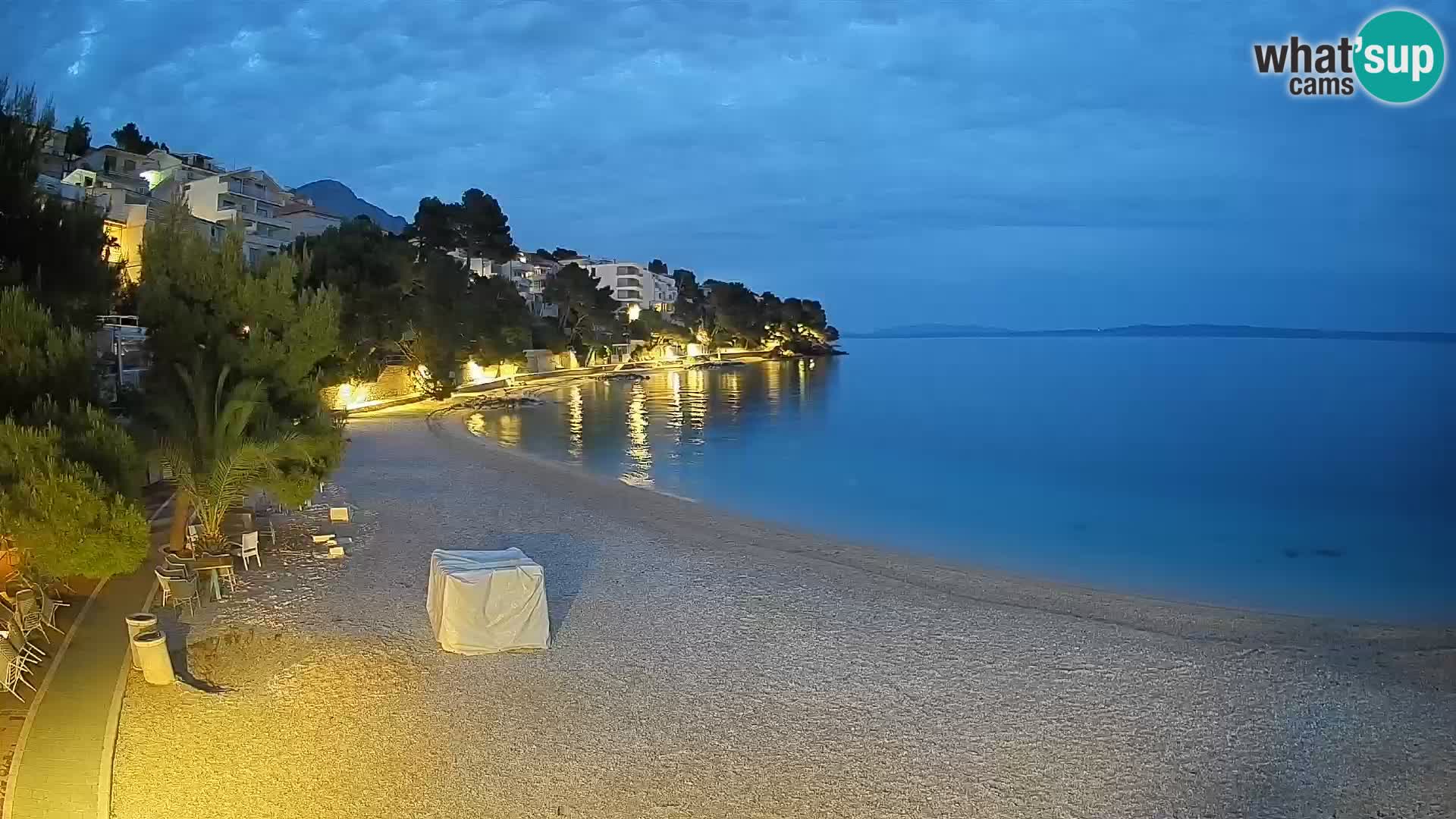 Webcam Playa Lučica Brela – Vista en directo de la costa adriática