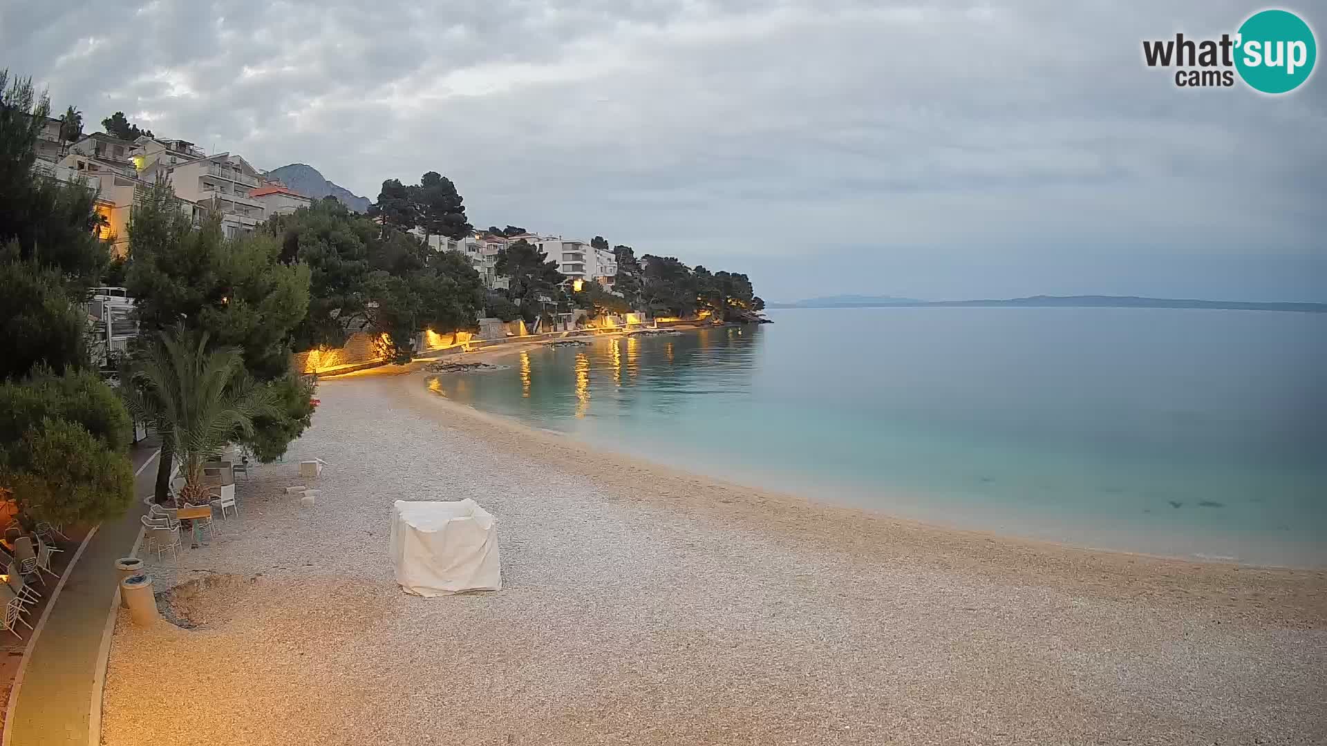 Webcam Plage Lučica Brela – Vue en direct sur la côte adriatique