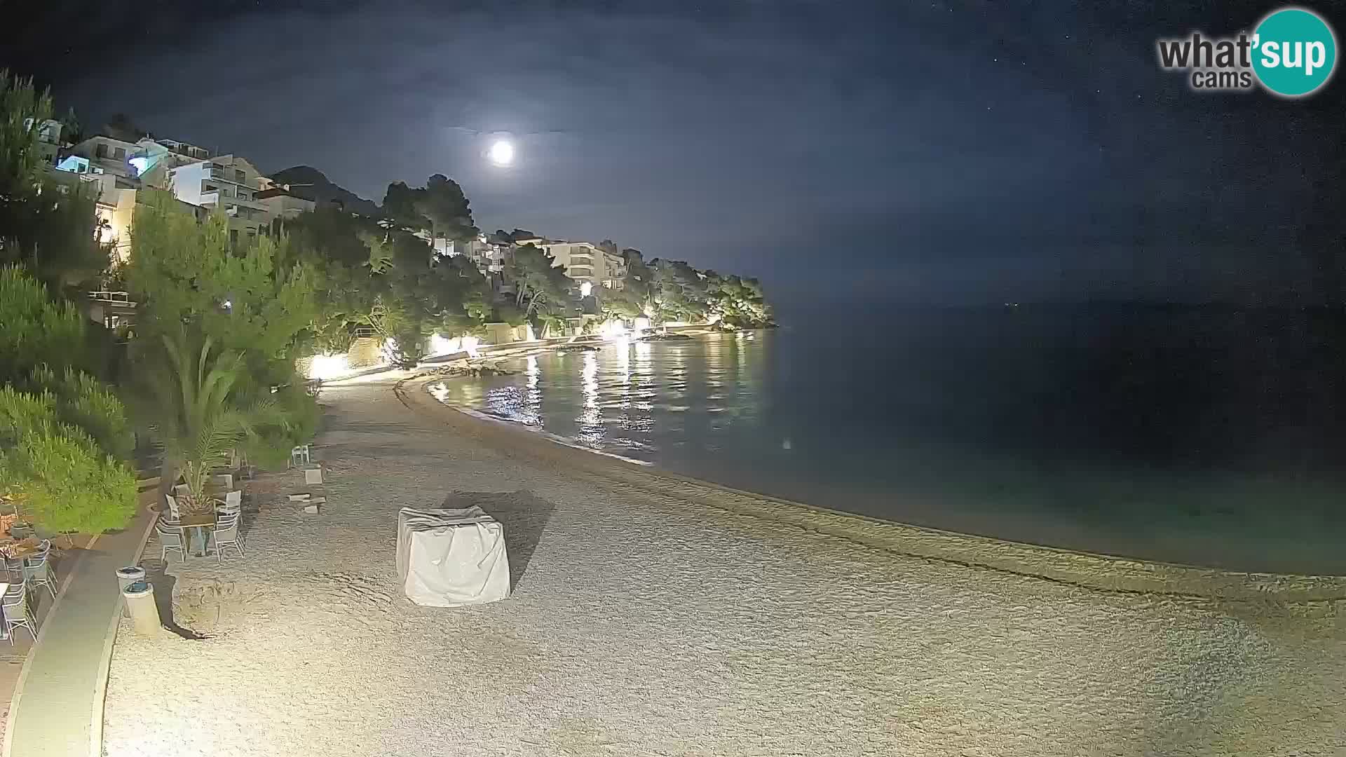 Webcam Spiaggia Lučica Brela – Vista live sulla costa adriatica
