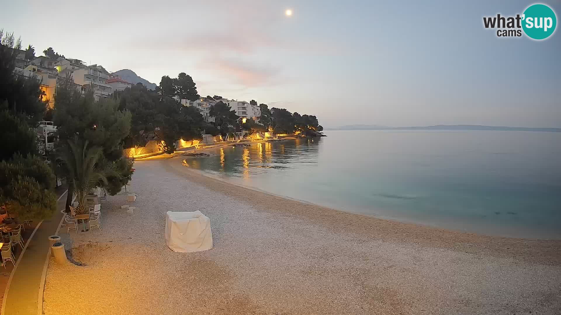 Webcam Spiaggia Lučica Brela – Vista live sulla costa adriatica