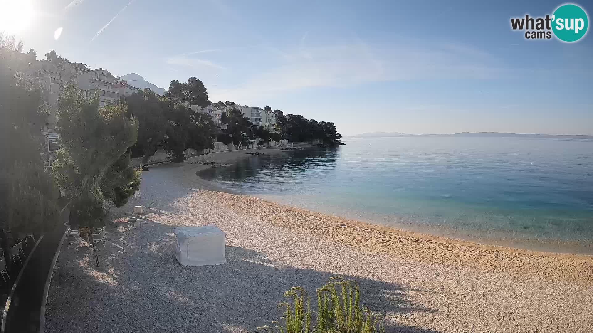 Webcam Plage Lučica Brela – Vue en direct sur la côte adriatique