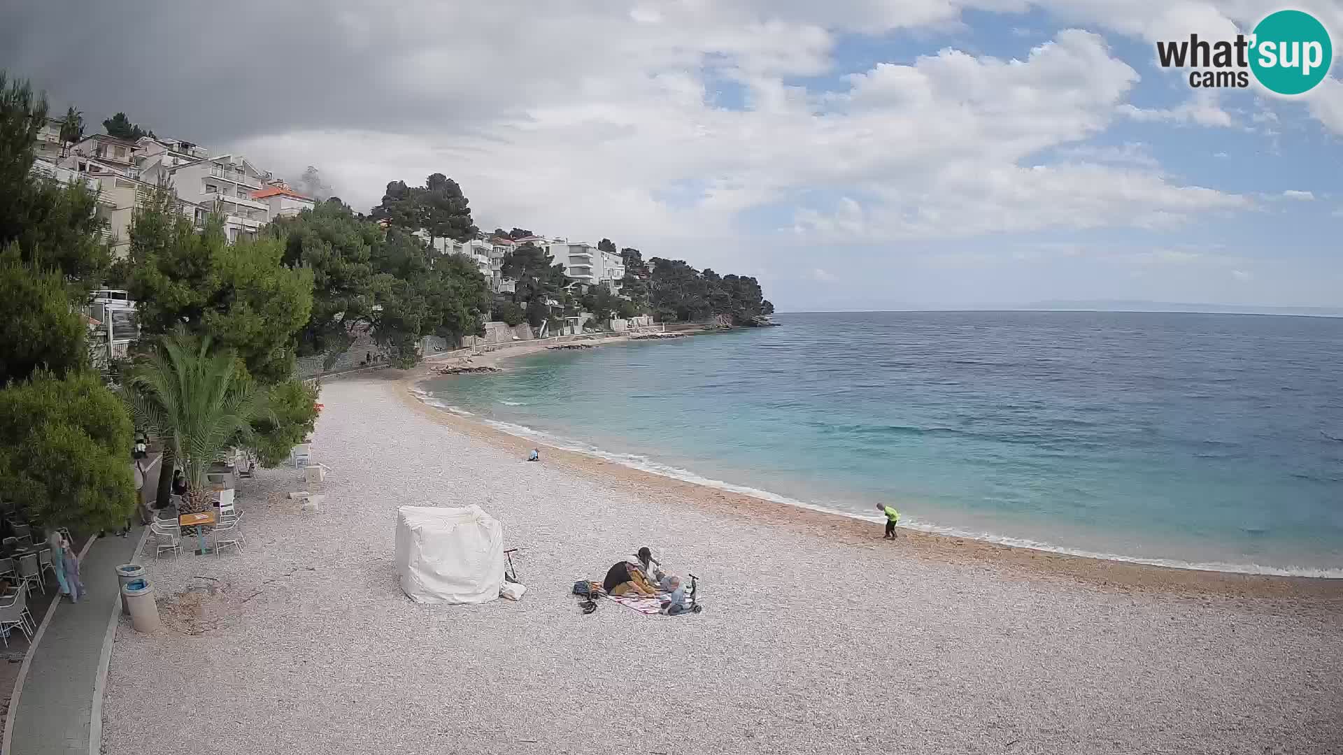 Webcam Lučica Strand Beach Brela – Liveblick von der Adriaküste