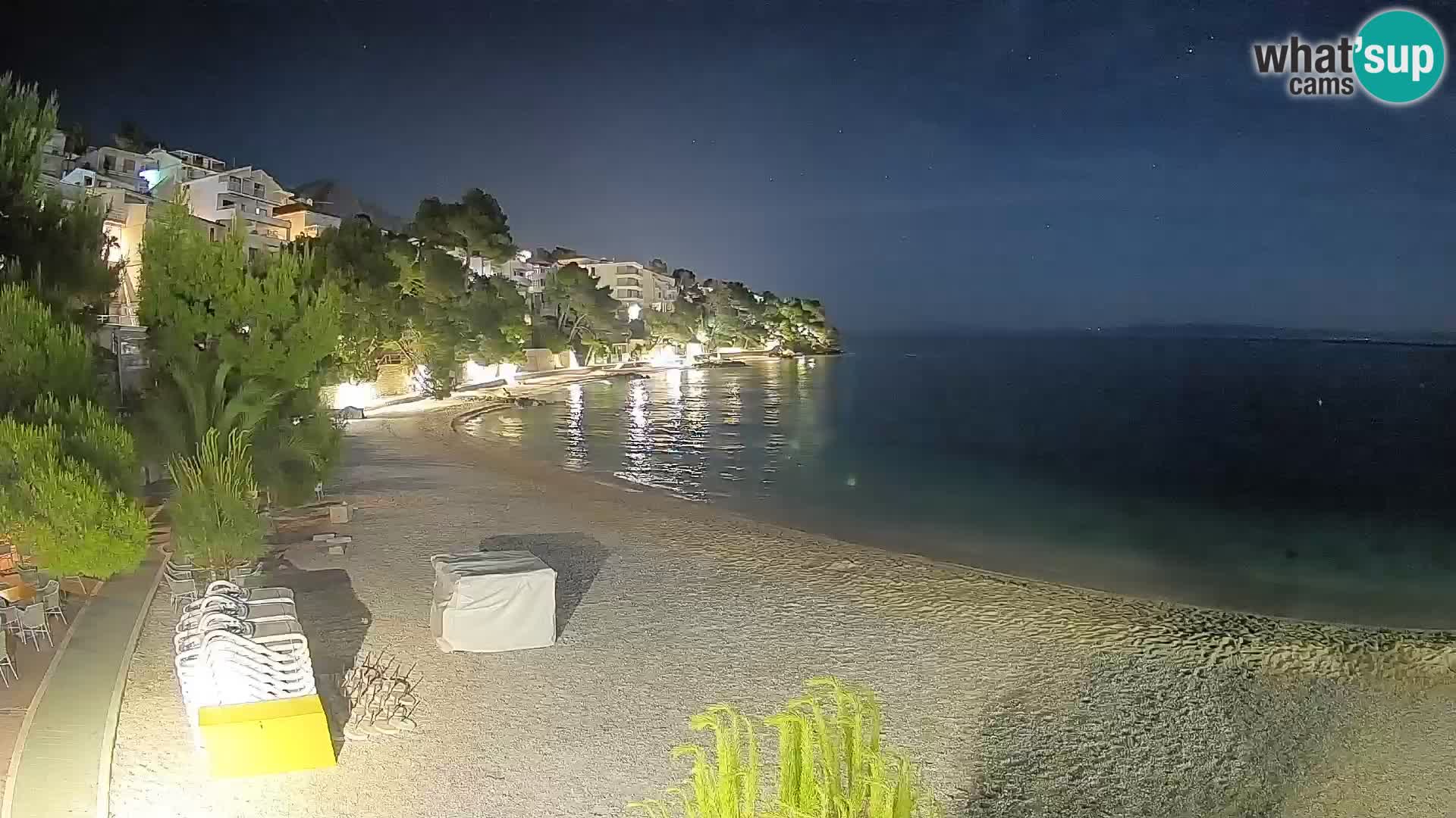 Webcam Lučica Strand Beach Brela – Liveblick von der Adriaküste