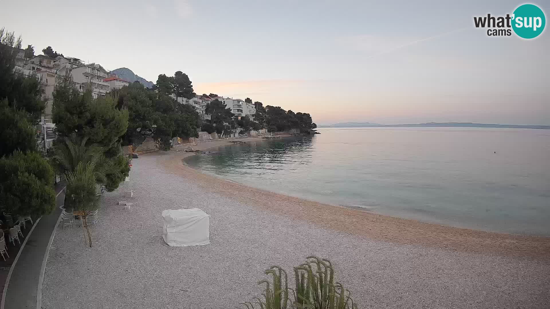 Webcam Playa Lučica Brela – Vista en directo de la costa adriática