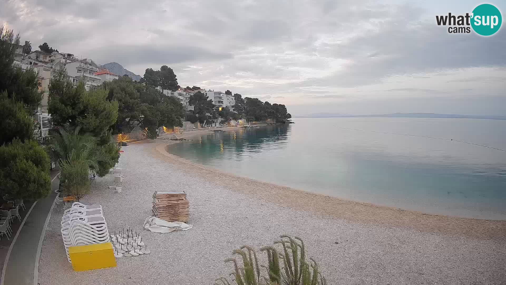 Webcam Lučica Beach Brela – Live View from the Adriatic Coast