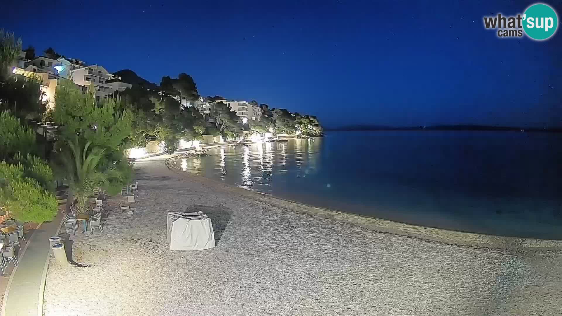 Webcam Spiaggia Lučica Brela – Vista live sulla costa adriatica