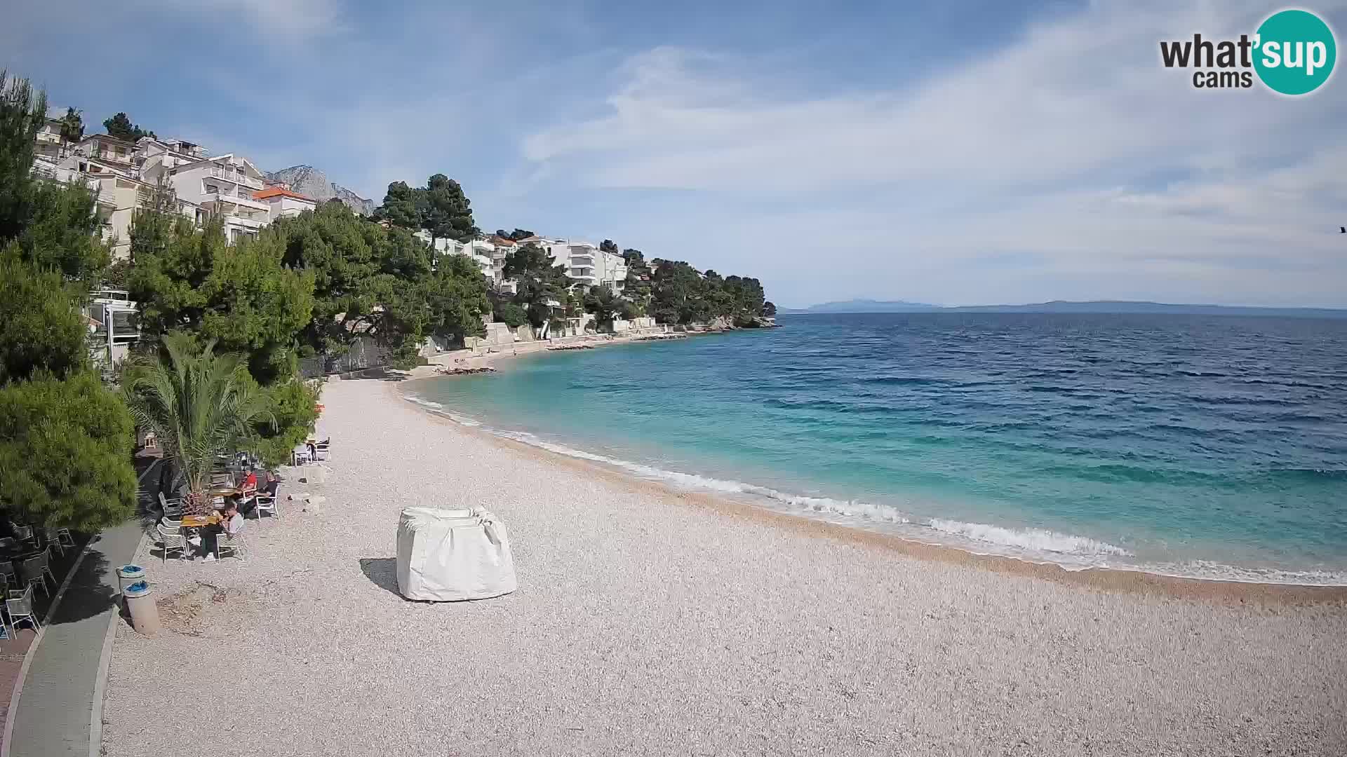 Spletna kamera Plaža Lučica Brela – Pogled v živo na Jadransko obalo
