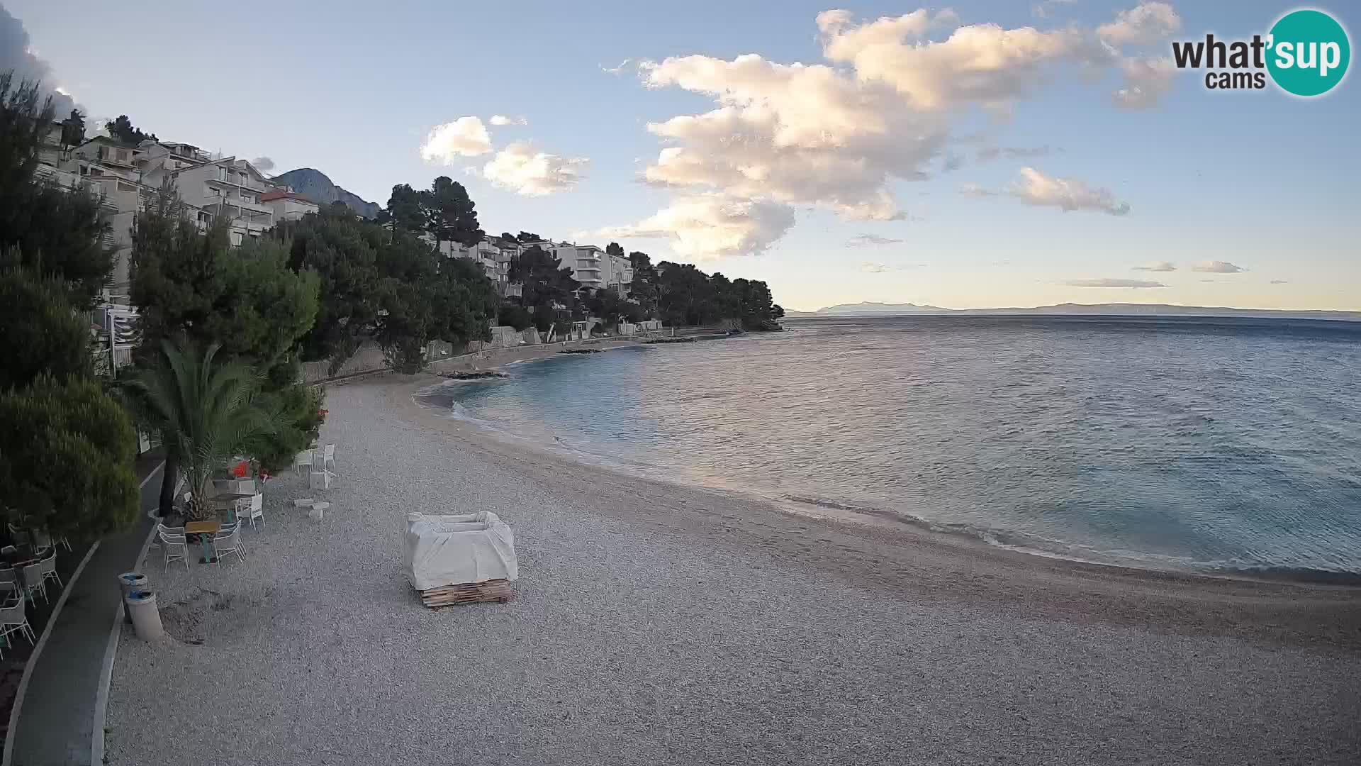 Webcam Lučica Beach Brela – Live View from the Adriatic Coast