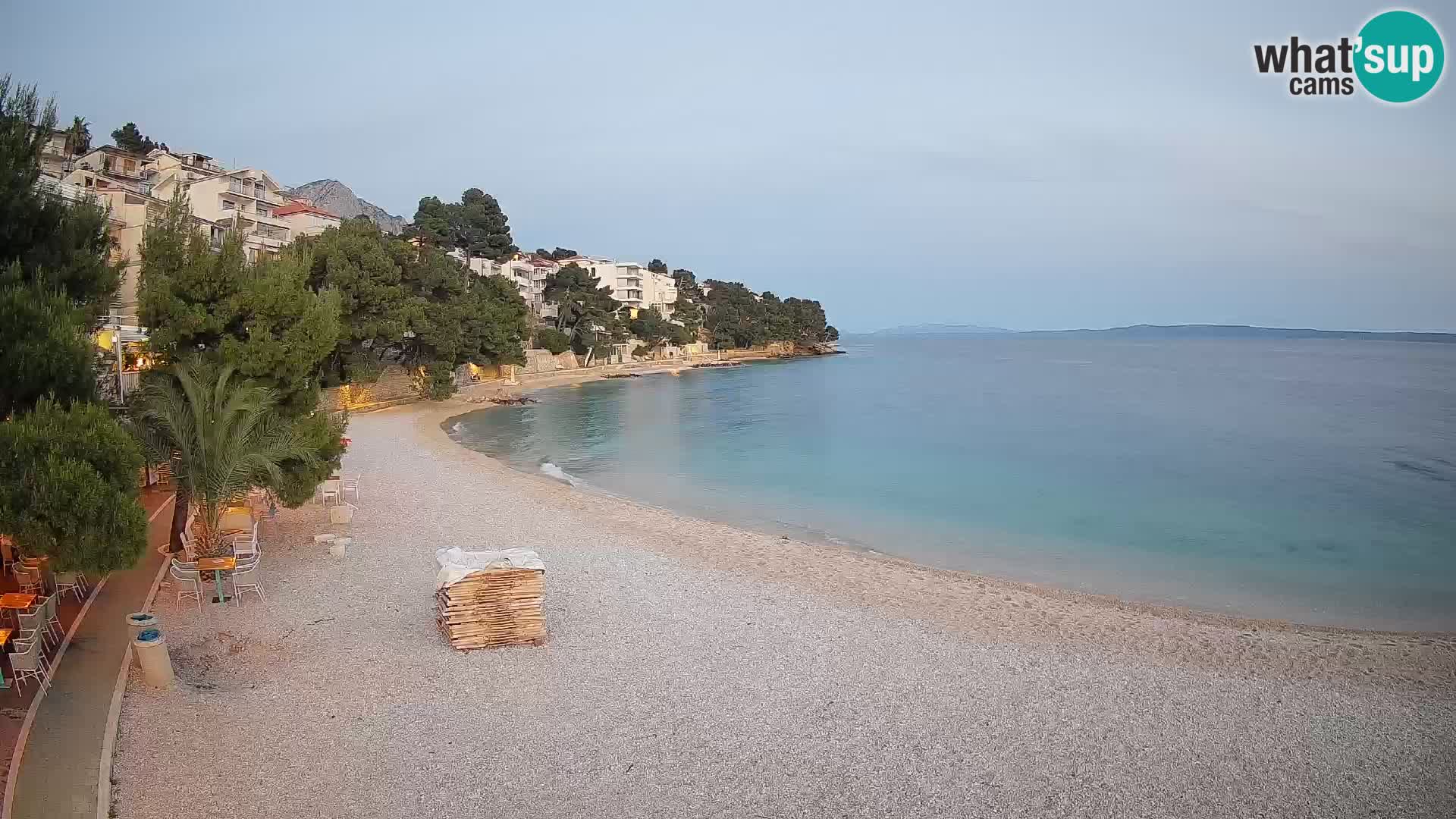 Webcam Lučica Strand Beach Brela – Liveblick von der Adriaküste