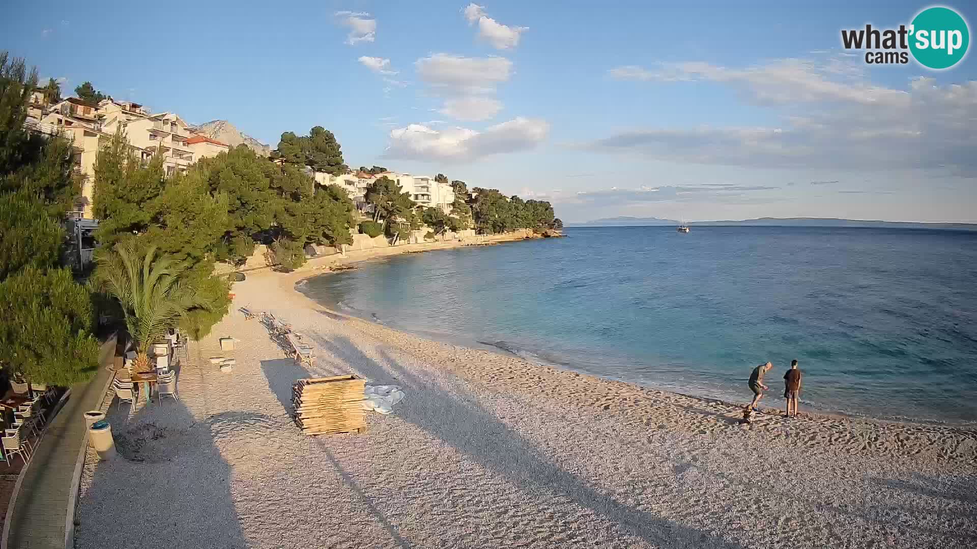 Webcam Lučica Beach Brela – Live View from the Adriatic Coast