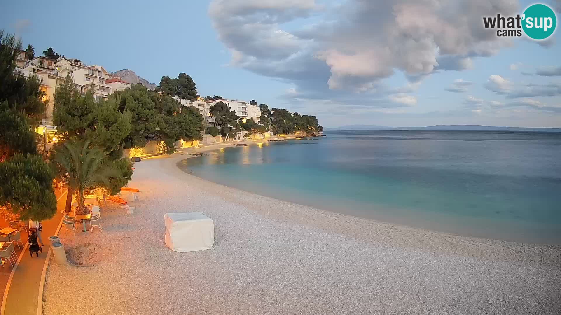 Webcam Lučica Strand Beach Brela – Liveblick von der Adriaküste