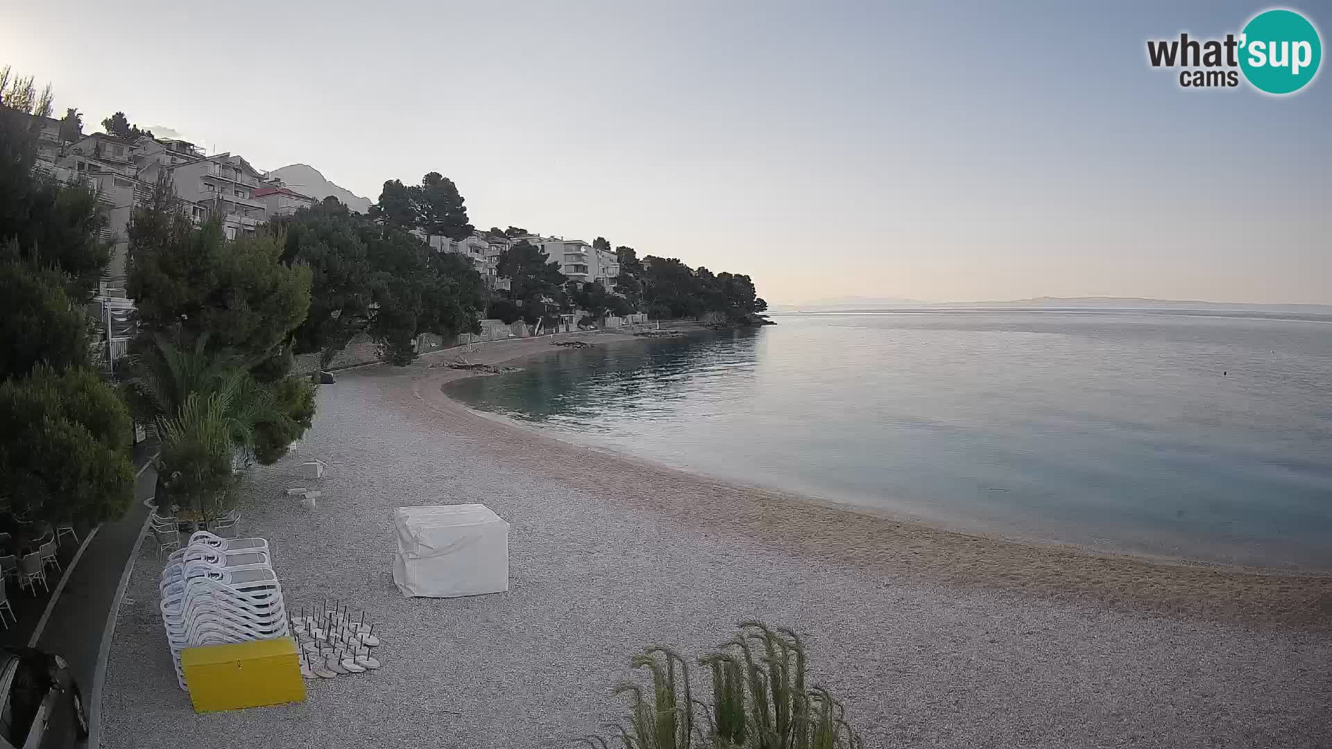 Webcam Lučica Strand Beach Brela – Liveblick von der Adriaküste