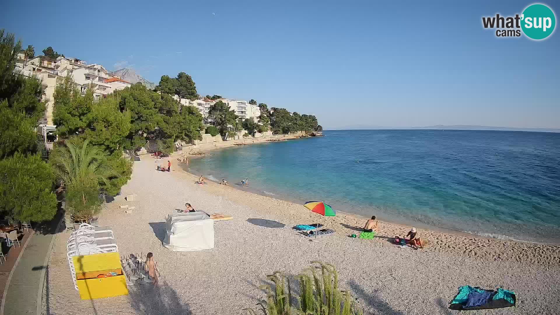 Webcam Lučica Strand Beach Brela – Liveblick von der Adriaküste