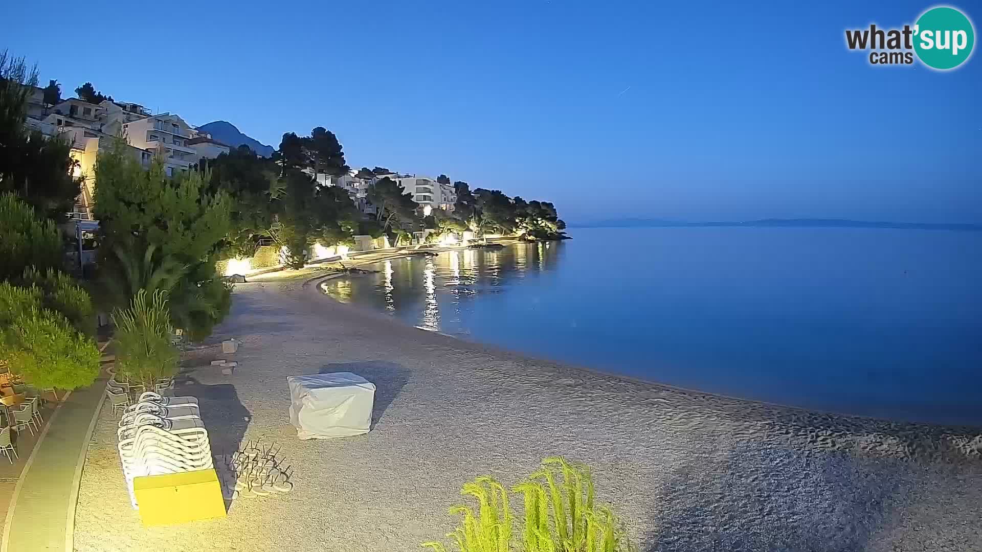 Webcam Lučica Beach Brela – Live View from the Adriatic Coast