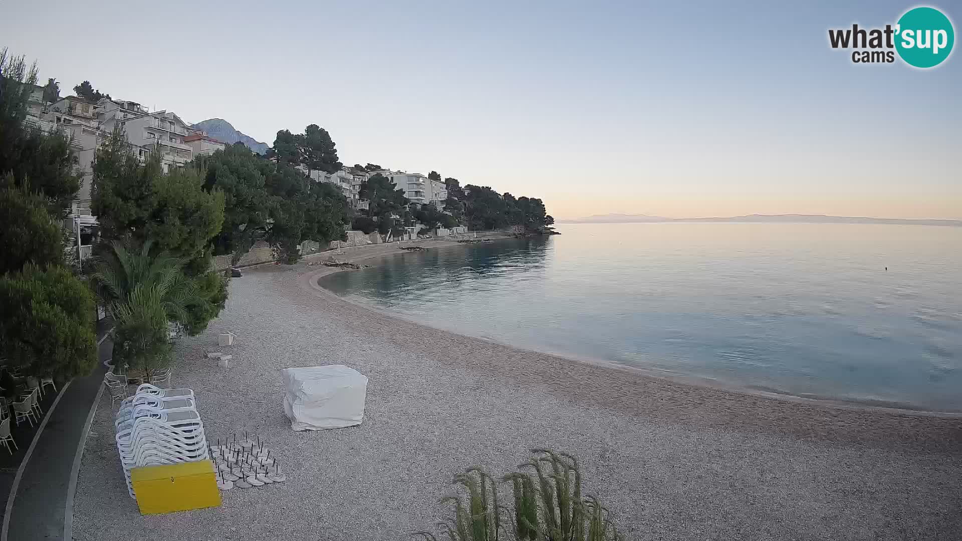 Webcam Spiaggia Lučica Brela – Vista live sulla costa adriatica