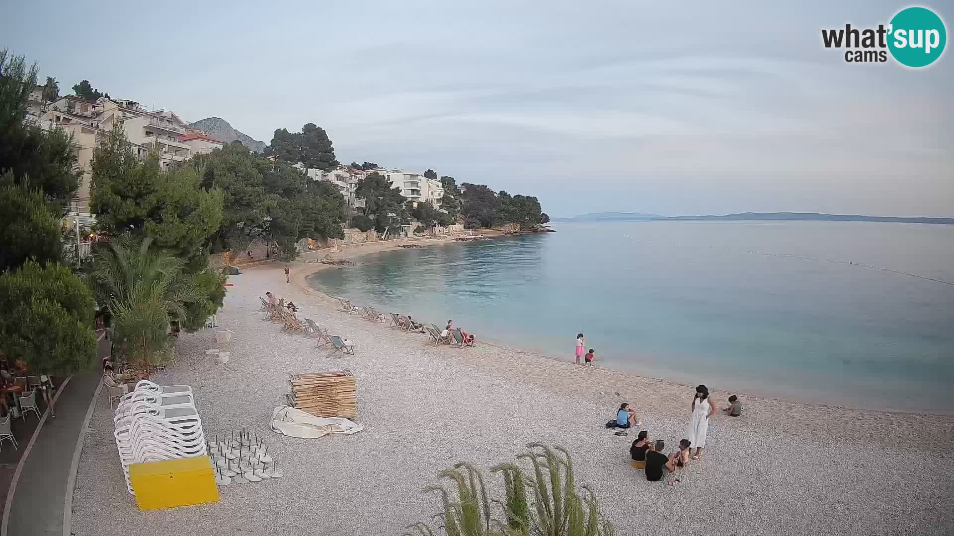 Webcam Lučica Strand Beach Brela – Liveblick von der Adriaküste