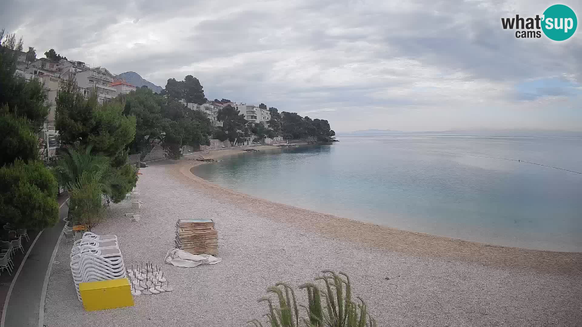 Webcam Lučica Strand Beach Brela – Liveblick von der Adriaküste