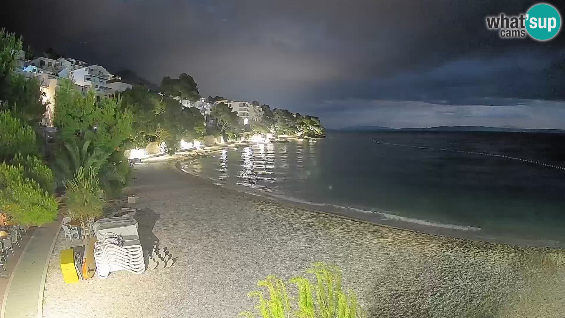 Webcam Lučica Strand Beach Brela – Liveblick von der Adriaküste