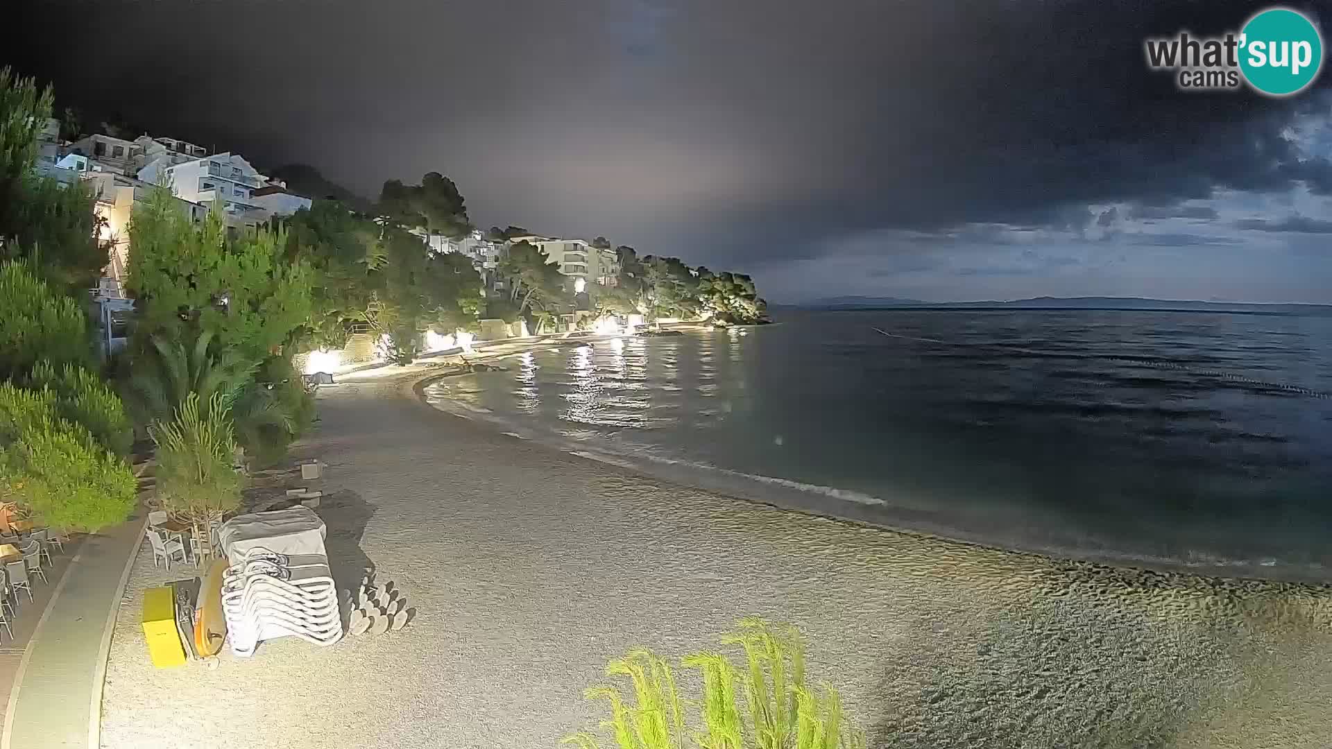 Webcam Lučica Strand Beach Brela – Liveblick von der Adriaküste