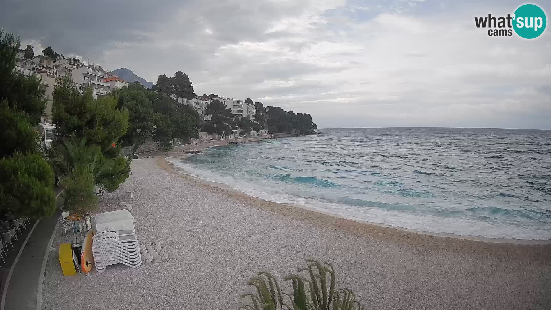 Webcam Lučica Strand Beach Brela – Liveblick von der Adriaküste