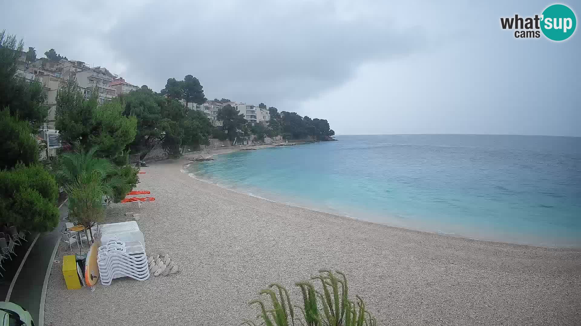 Webcam Lučica Strand Beach Brela – Liveblick von der Adriaküste