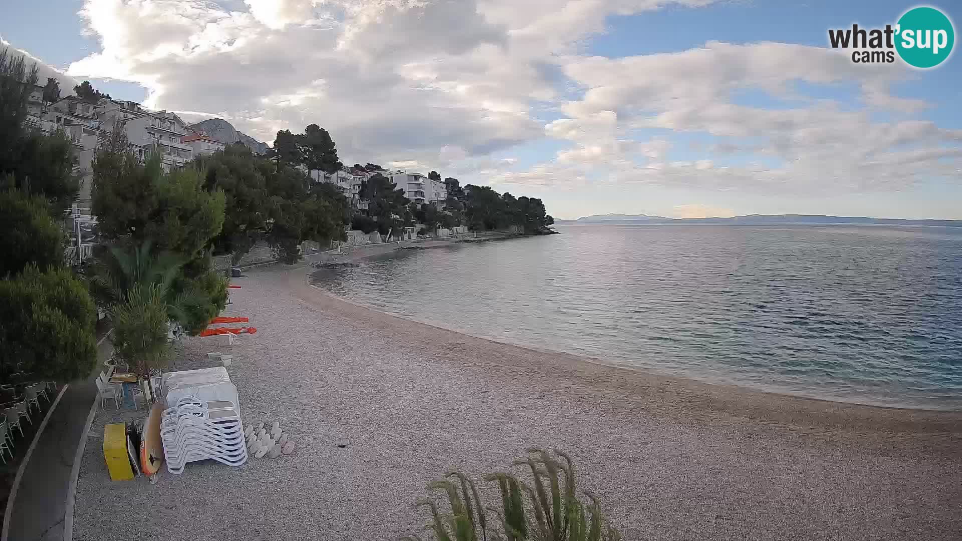 Webcam Lučica Strand Beach Brela – Liveblick von der Adriaküste