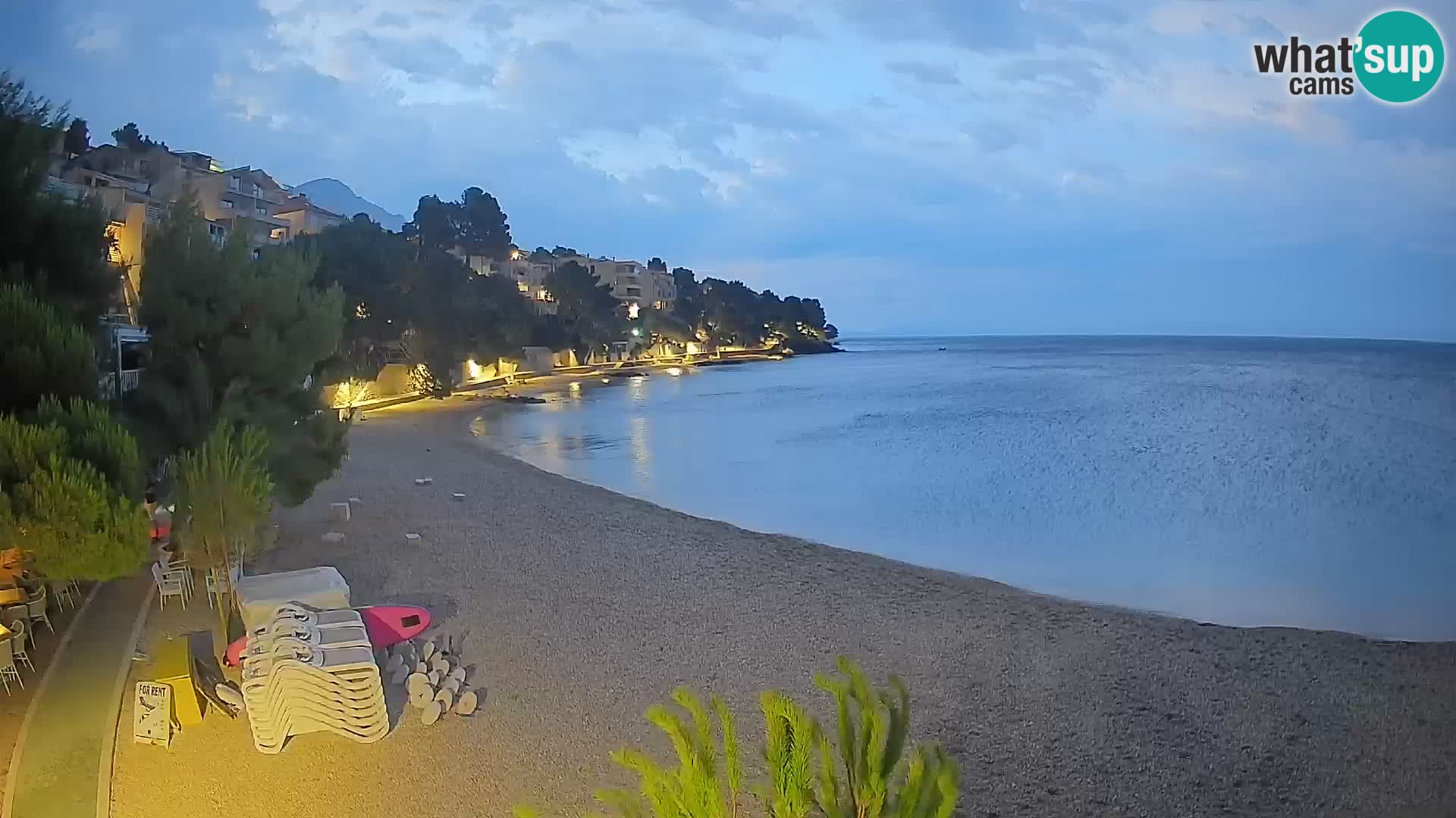 Webcam Spiaggia Lučica Brela – Vista live sulla costa adriatica