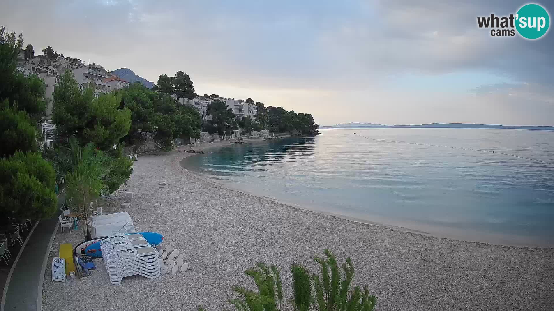 Webcam Spiaggia Lučica Brela – Vista live sulla costa adriatica