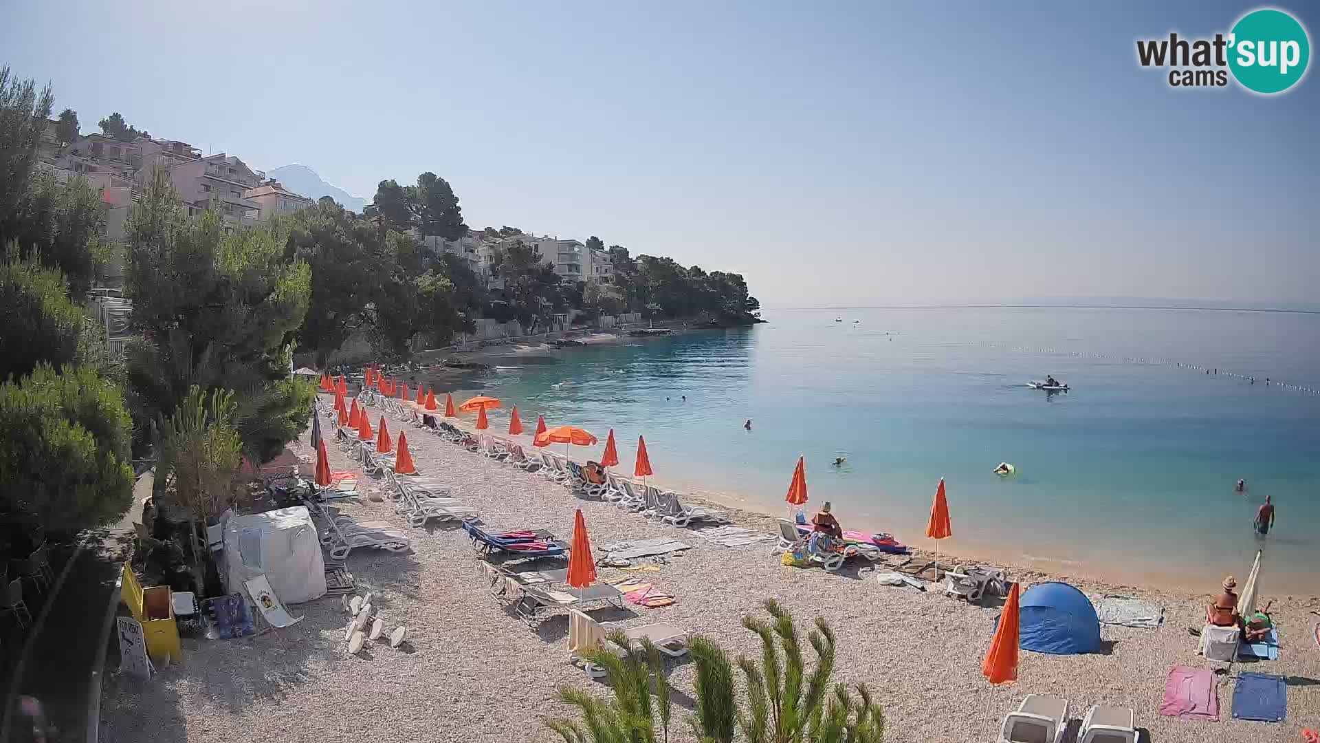 Webcam Playa Lučica Brela – Vista en directo de la costa adriática