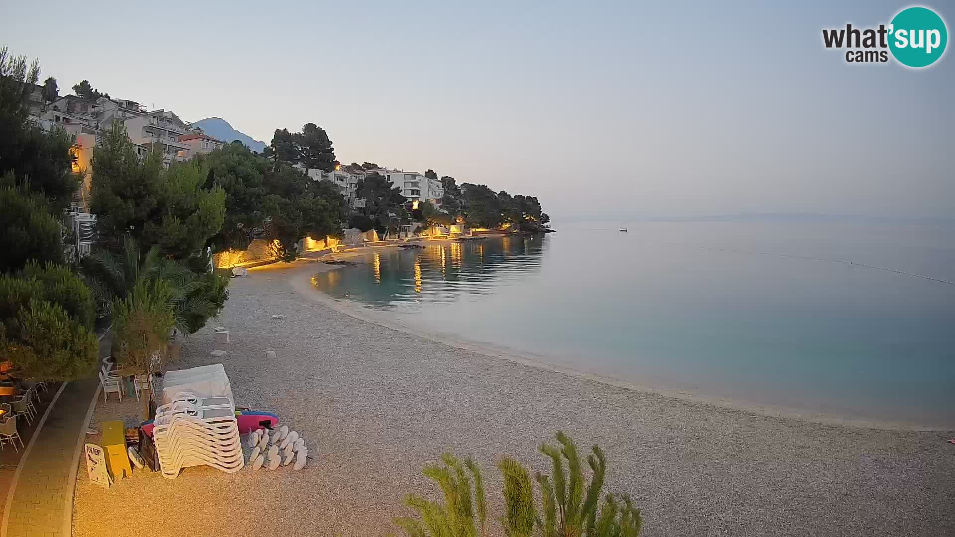 Webcam Plage Lučica Brela – Vue en direct sur la côte adriatique