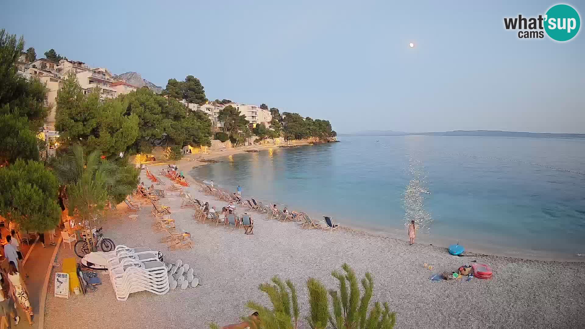 Webcam Playa Lučica Brela – Vista en directo de la costa adriática