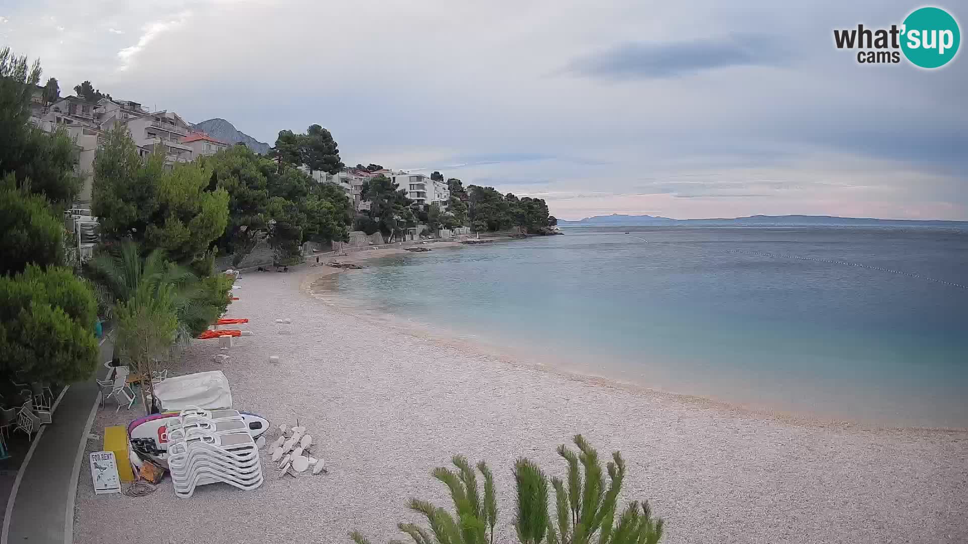 Webcam Playa Lučica Brela – Vista en directo de la costa adriática
