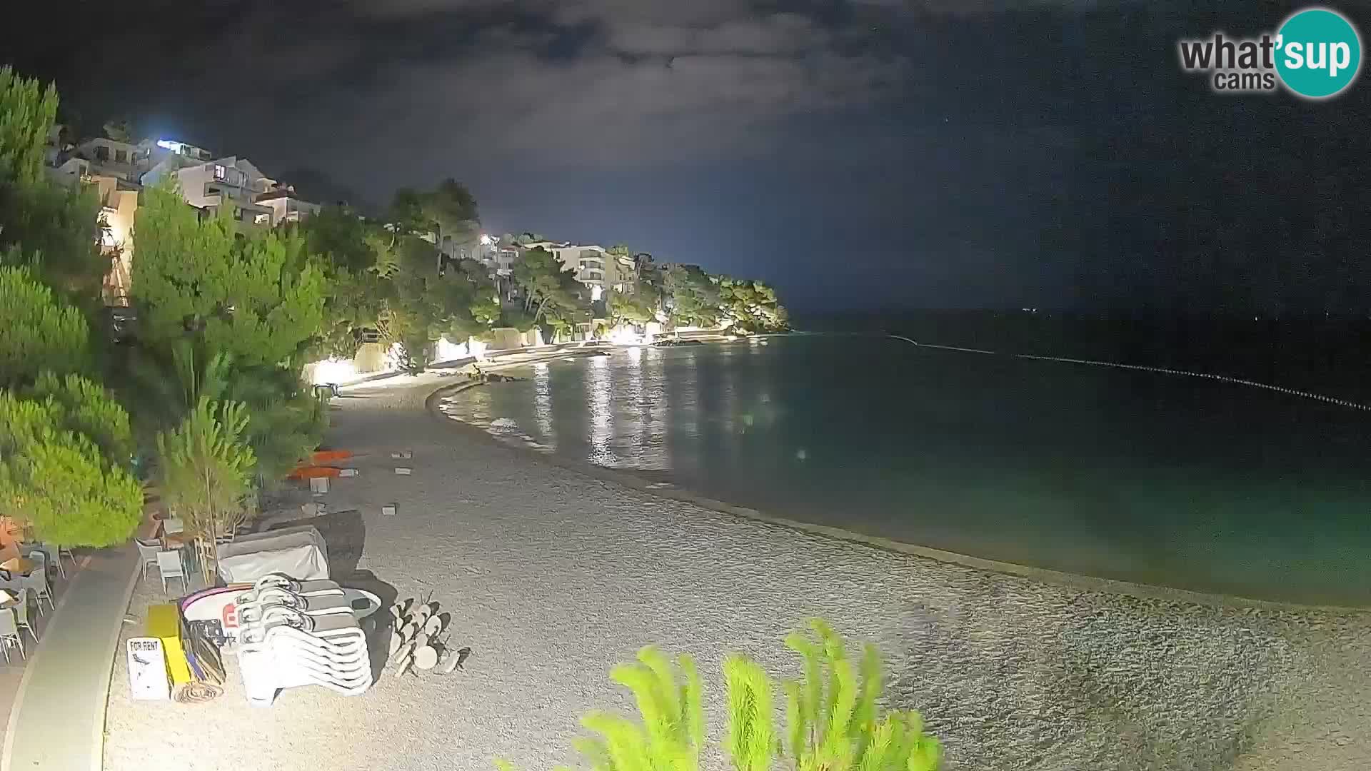 Webcam Lučica Strand Beach Brela – Liveblick von der Adriaküste