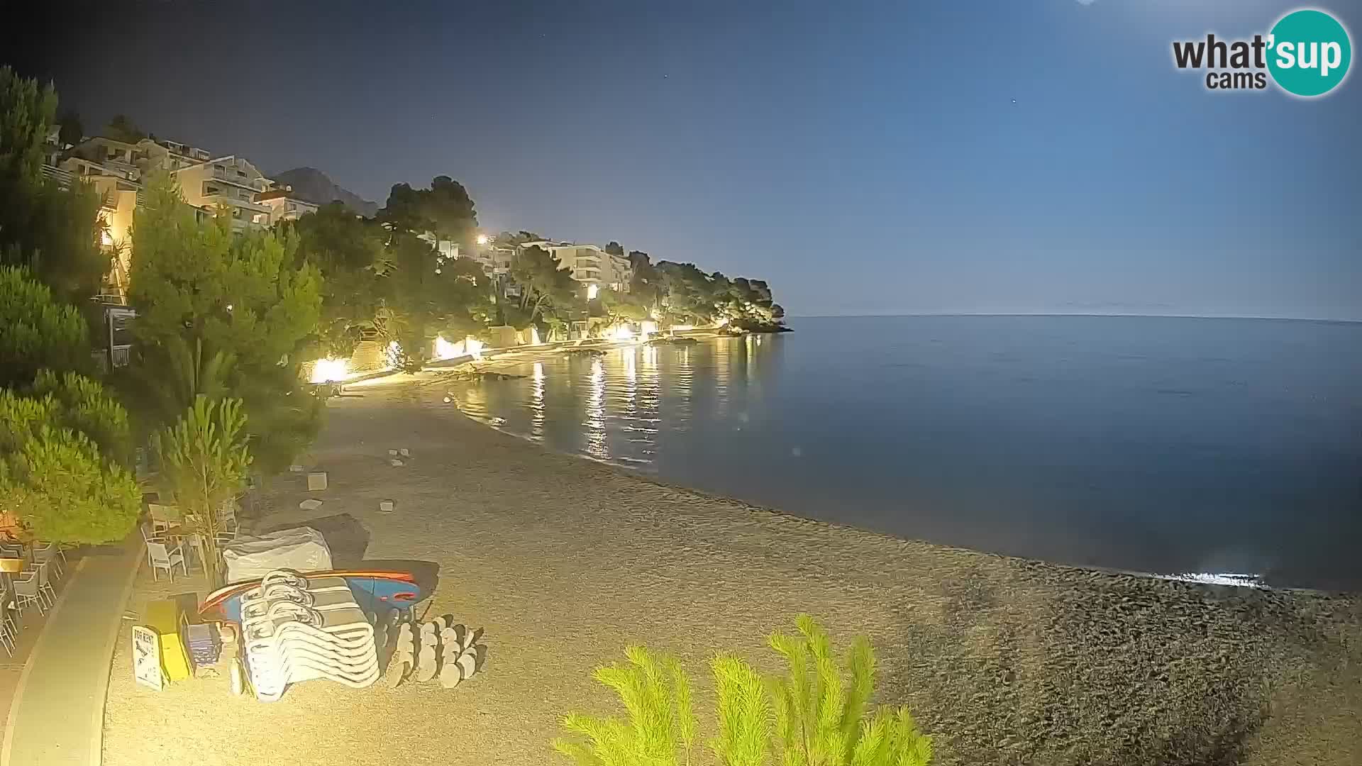 Webcam Lučica Strand Beach Brela – Liveblick von der Adriaküste