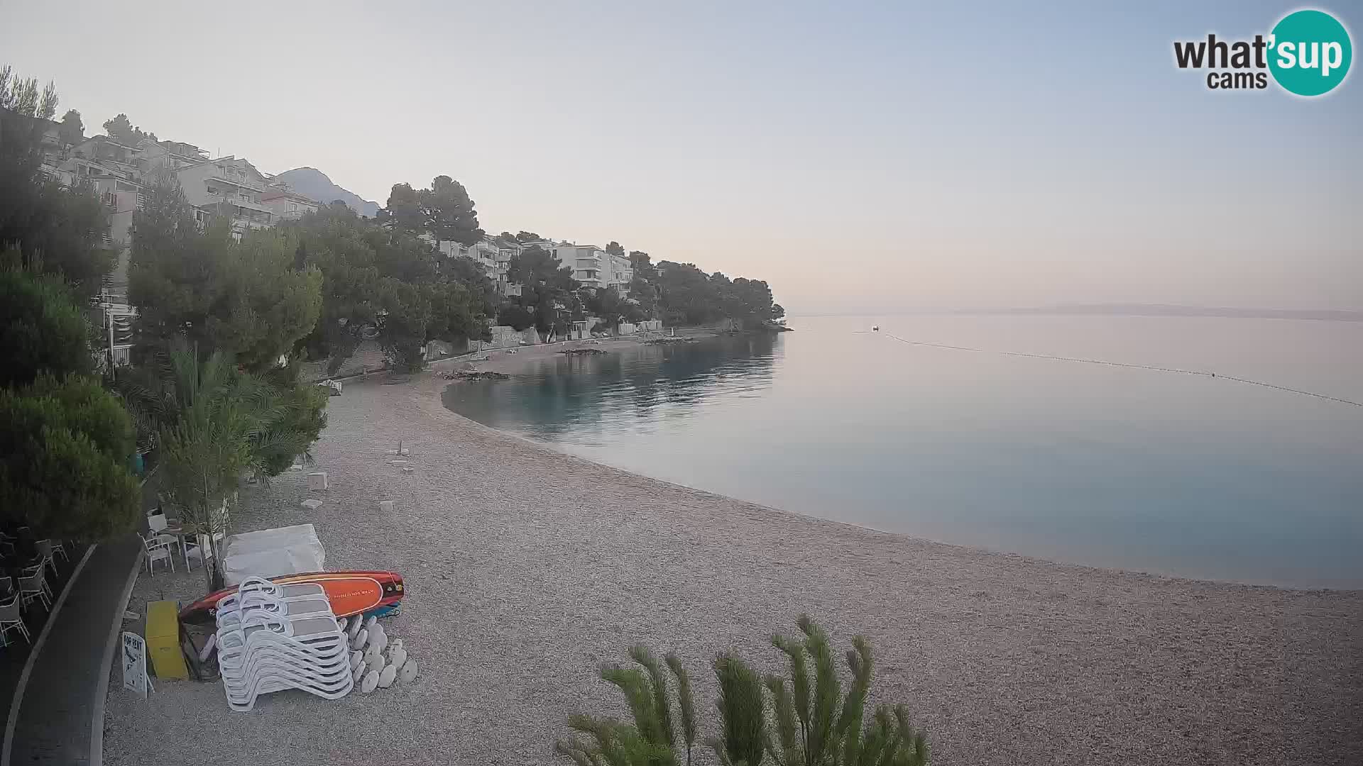 Webcam Lučica Strand Beach Brela – Liveblick von der Adriaküste