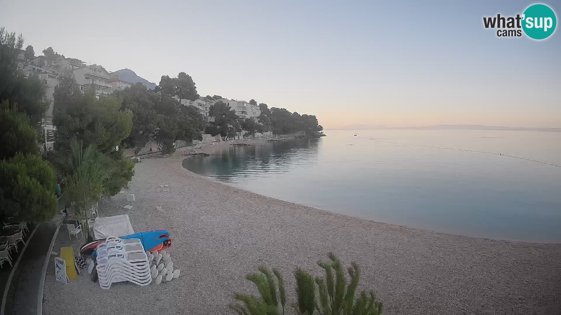 Webcam Lučica Strand Beach Brela – Liveblick von der Adriaküste