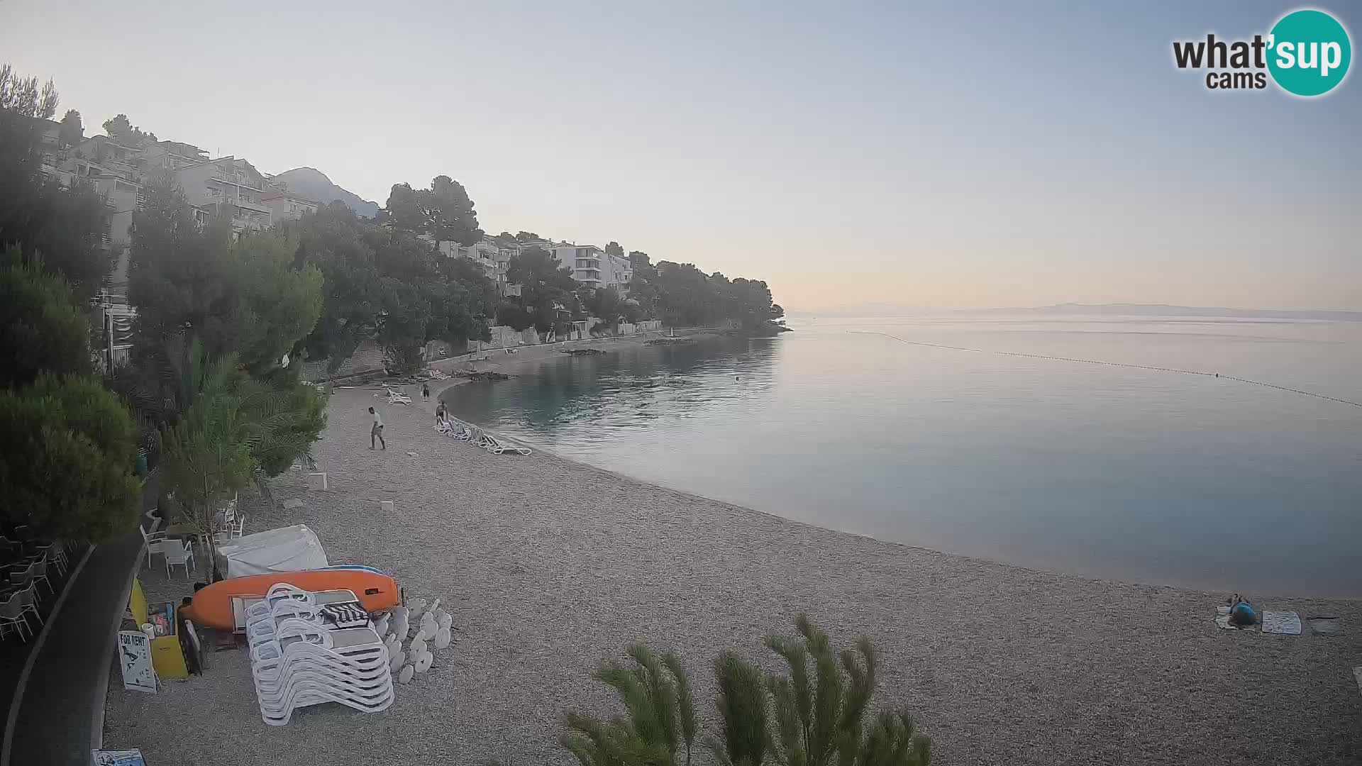 Webcam Lučica Strand Beach Brela – Liveblick von der Adriaküste