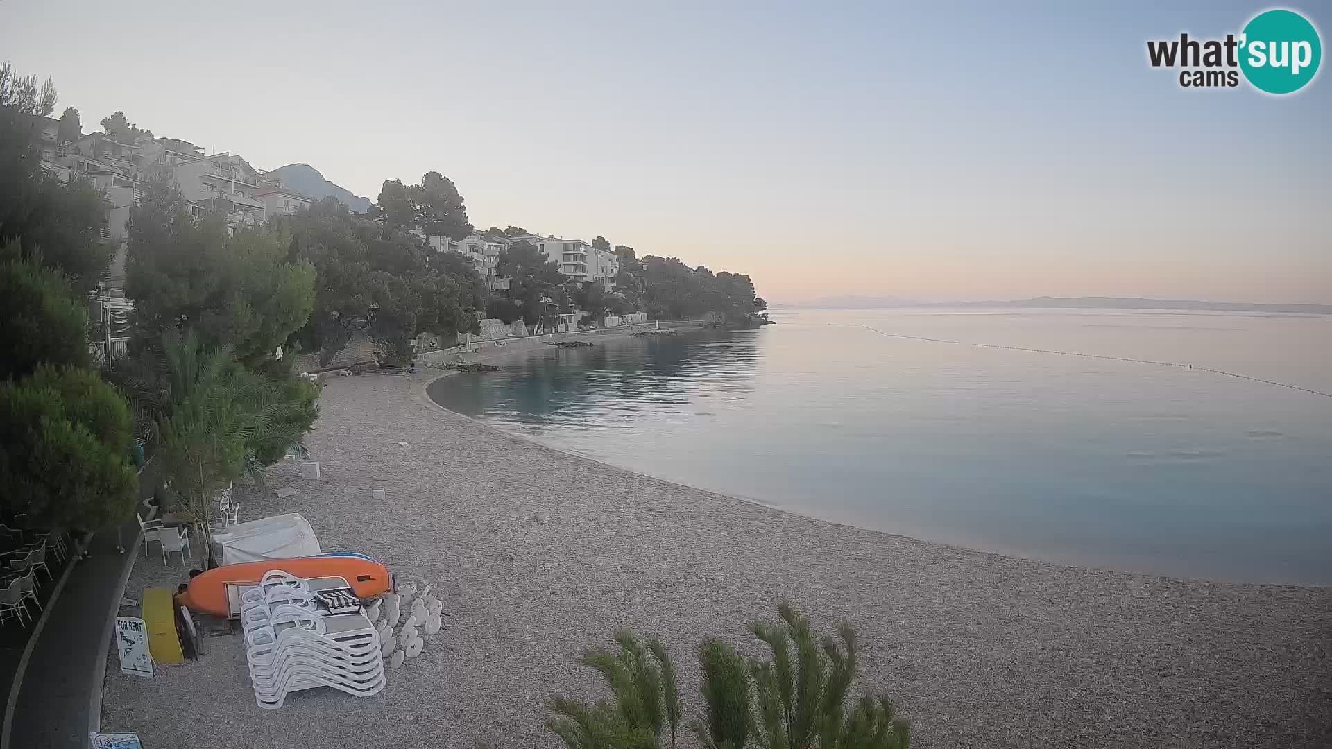 Webcam Playa Lučica Brela – Vista en directo de la costa adriática