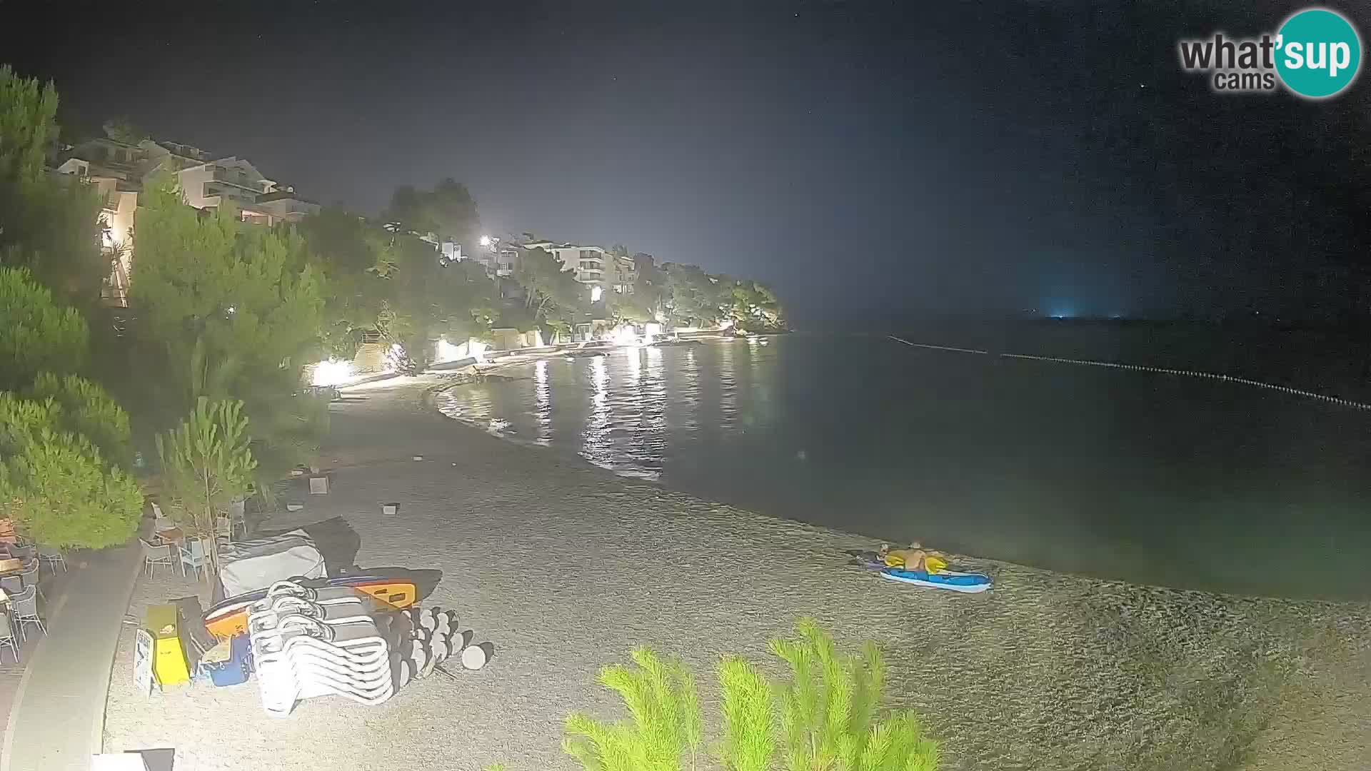 Webcam Playa Lučica Brela – Vista en directo de la costa adriática